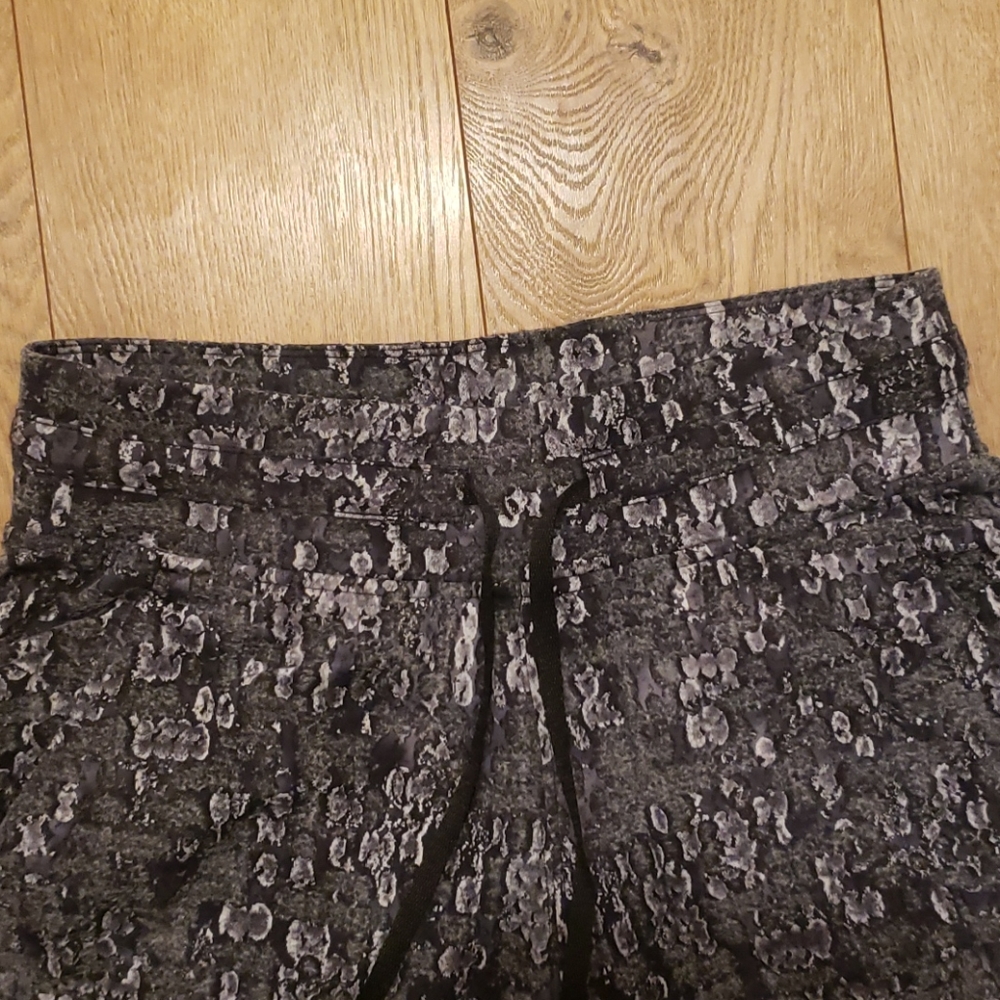 ***NWT Lululemon Ready to Rulu Jogger 29"*** - Picture 10 of 10